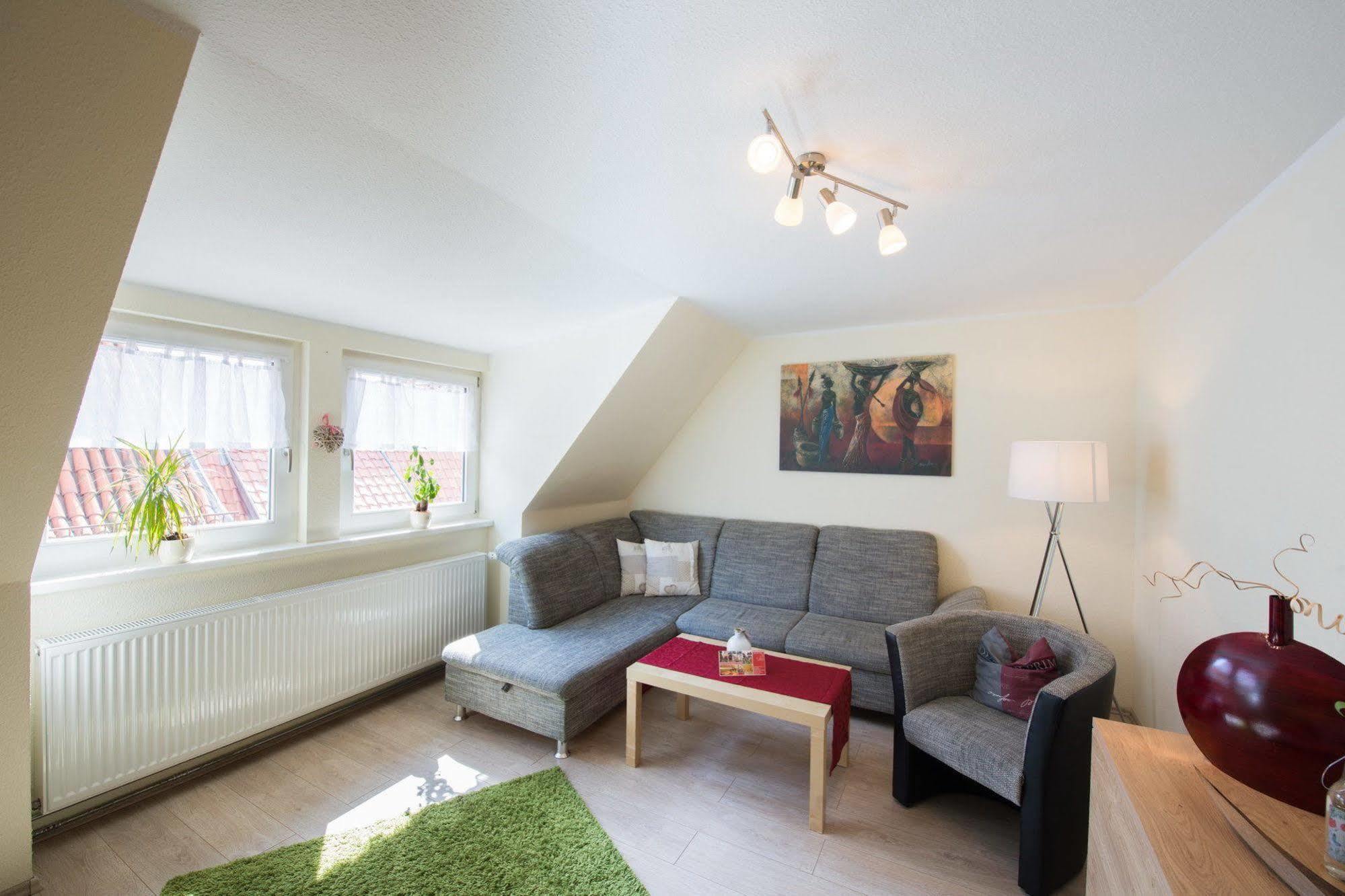 Apartmenthaus Im Stieg เควดลินบวร์ก ภายนอก รูปภาพ