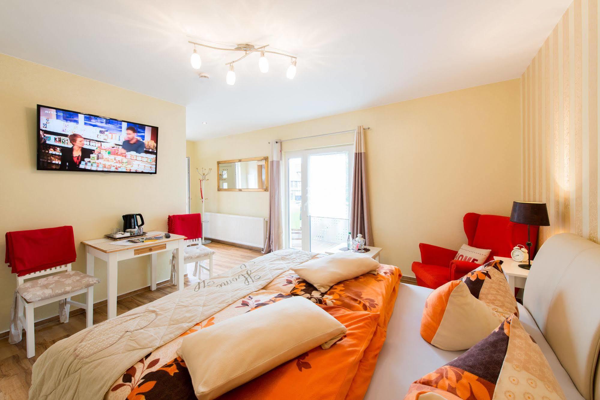Apartmenthaus Im Stieg เควดลินบวร์ก ภายนอก รูปภาพ
